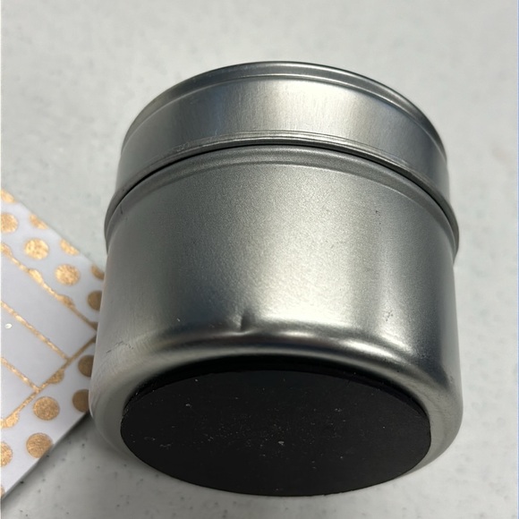 FINAL PRICE!! Unless bundled 5 IKEA Bygel S hooks and 1 magnetic spice container - Picture 4 of 7